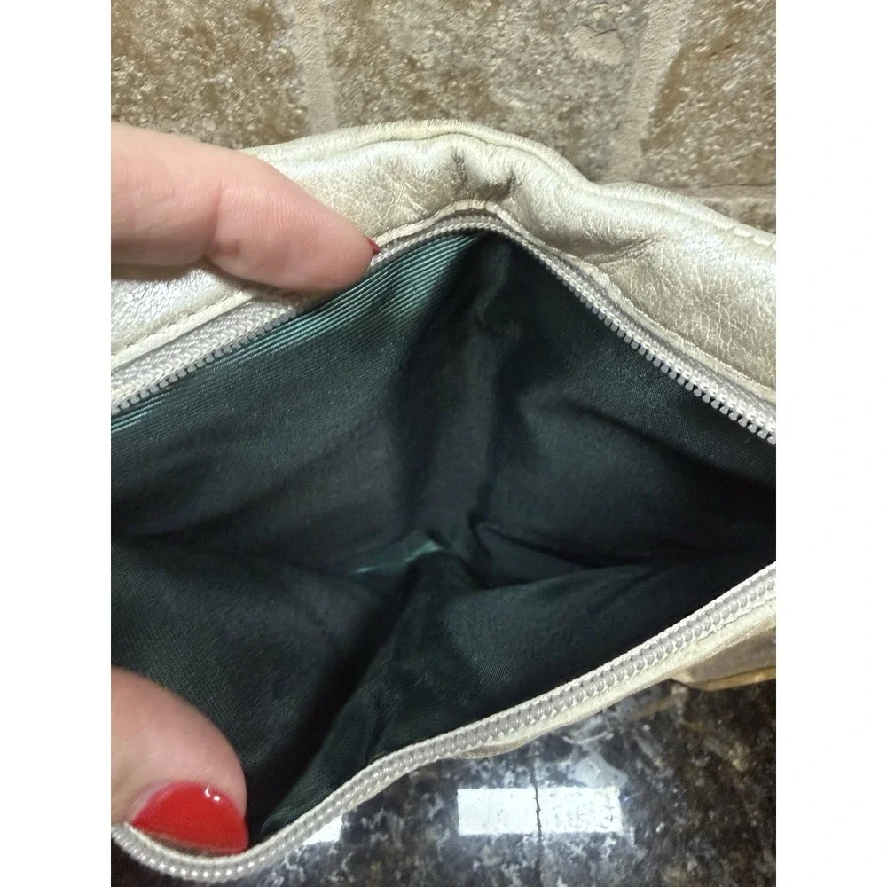 Hobo International‎ Double Kisslock Wallet Silver Gray Glazed Leather Clutch